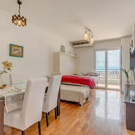 Comfy & Urban Apartment On Znjan Near Beach Split Exterior photo